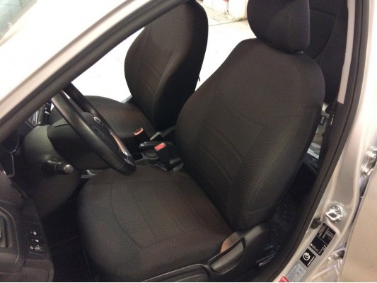 Авточехлы на Kia Rio 3