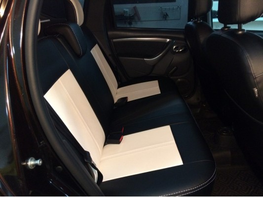 Авточехлы на Renault Duster